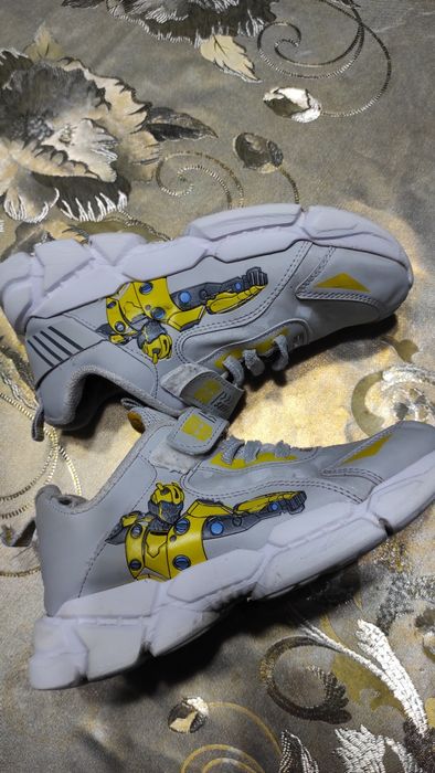 Кроссовки для мальчиков