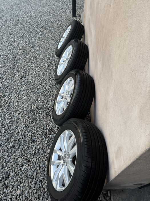 Jante/roti originale Vw Passat b8 215/60/16 5x112
