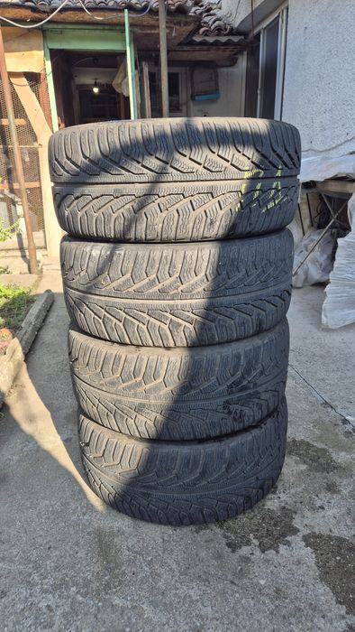 Зимни гуми Uniroyal 235/45 R17 – комплект 4 броя