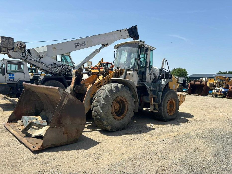 Dezmembrez incarcator frontal vola Liebherr L 544