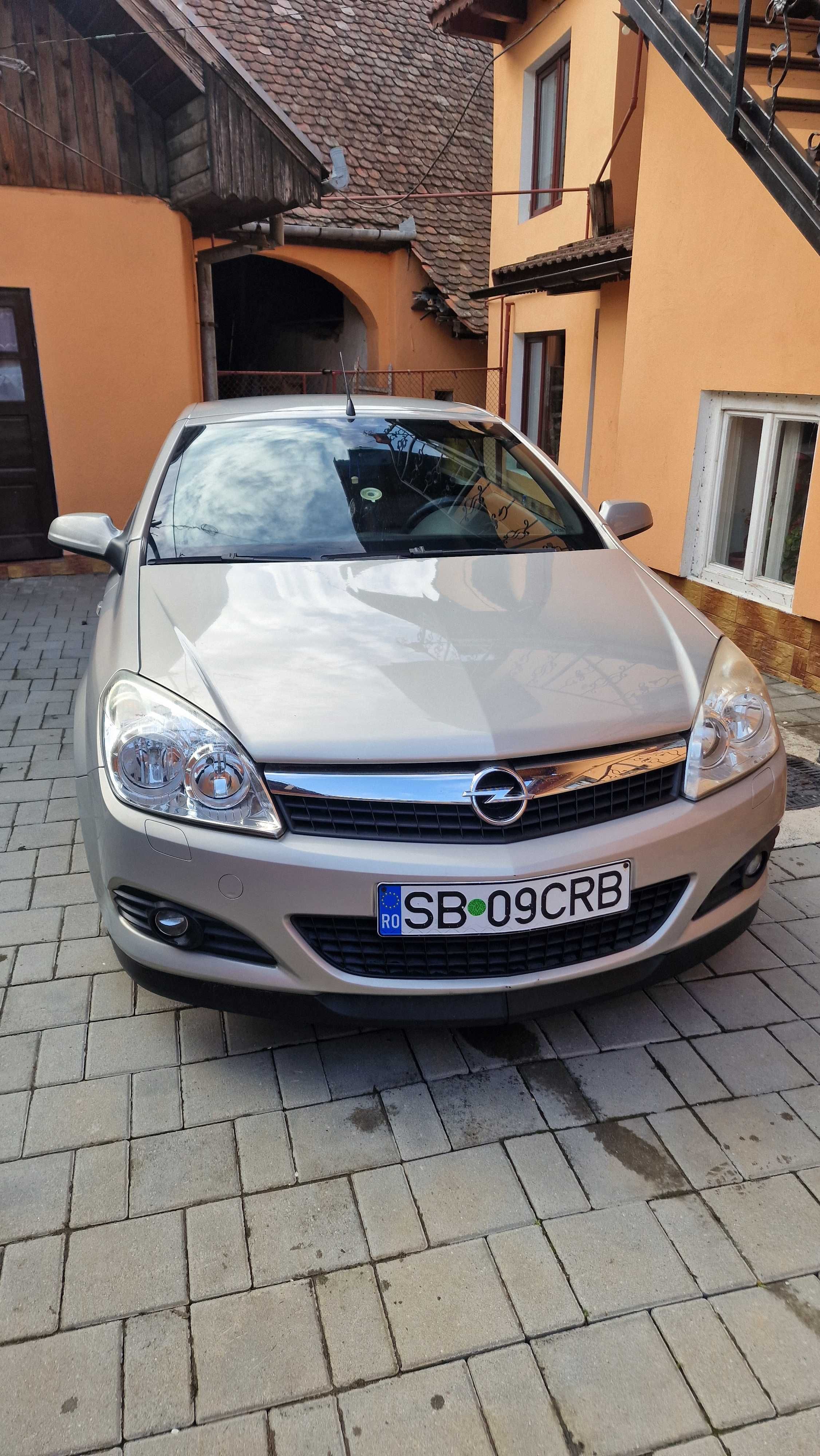 Opel Astra Twintop 1.6 Benzina