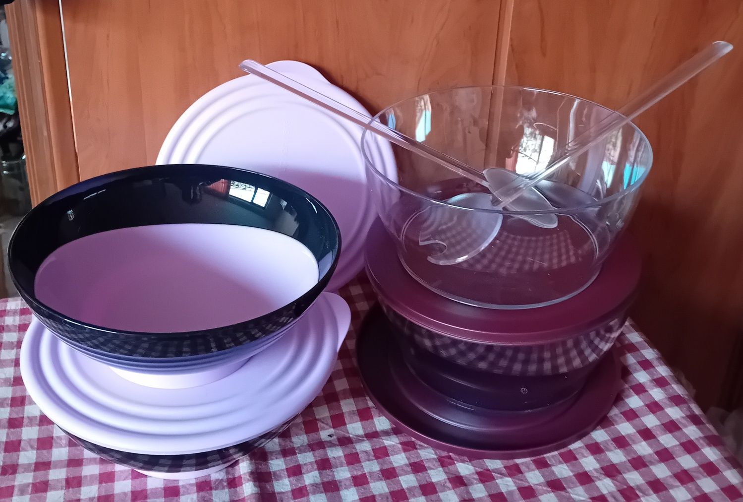 Подаръци и др.за ценители Tupperware