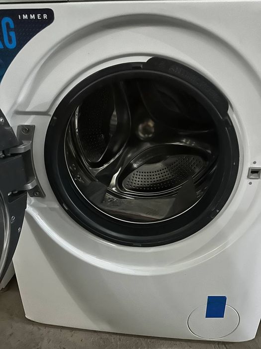 Стиральная машинка LG Immer RULLS