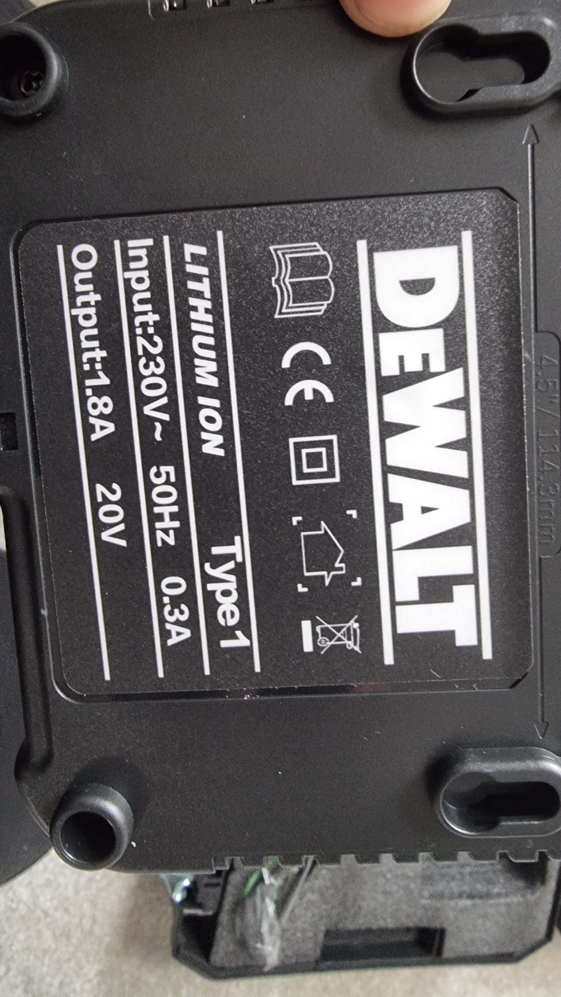 Laser Dewalt pentru interior