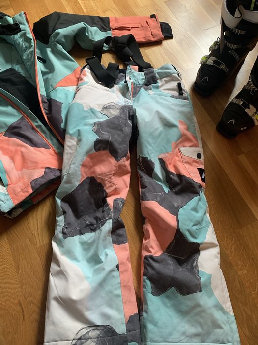 Vand costum ski, casca BOLLE, clapari Solomon