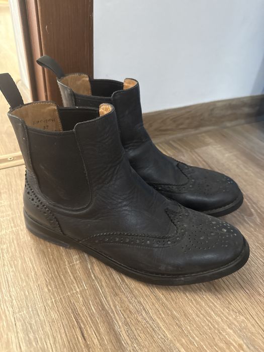 Әйел адамның күздік етігі