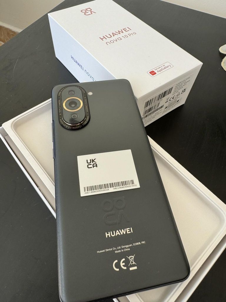 Vând smartphone Huawei Nova 10 Pro