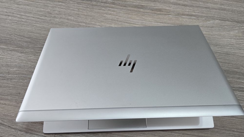 Laptop Hp EliteBook 845G8, Ryzen 5, 8Gb, SSd 512 Gb, 14"Fhd