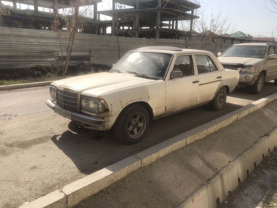 Продам мерседес W123