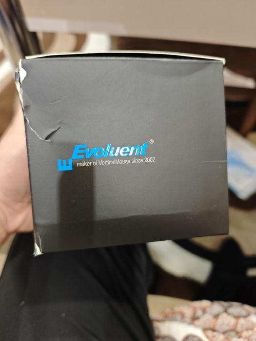 Вертикална мишка Evoluent D Large VMDL