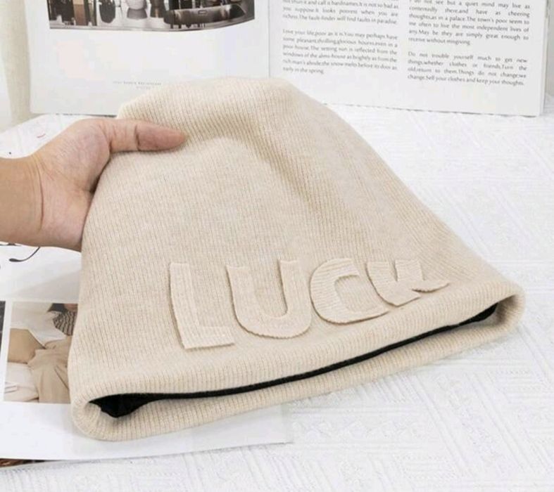 Луксозна топла дамска шапка