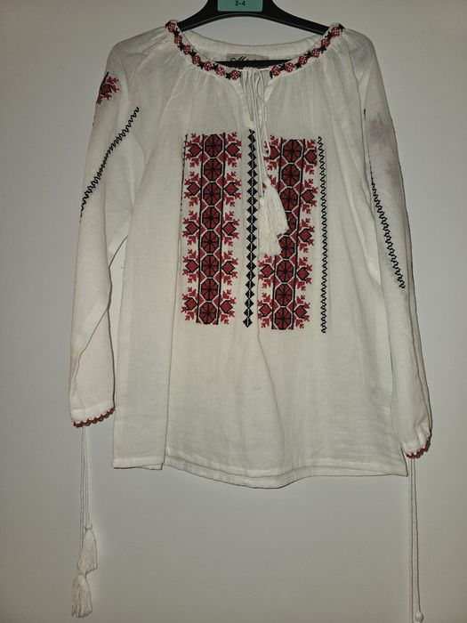 Ie motive tradiționale fetite 6 ani