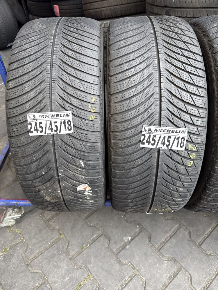 245/45/18 Michelin M+S