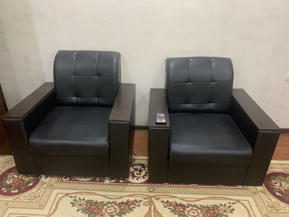 Диван 2 та кресло ва двухспальный глам сотилади