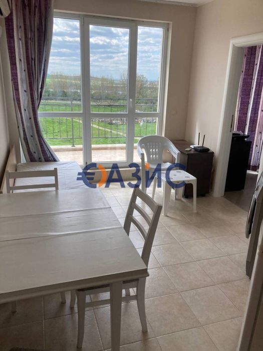 Продава се Двустаен апартамент в к.к. Слънчев бряг - 57 кв.м за 1158 €/кв.м - Снимка #6