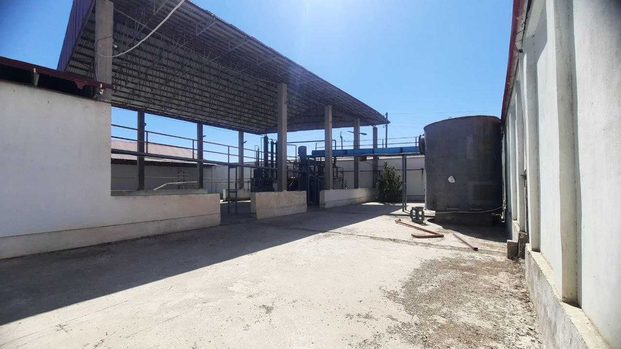 Kattaqo`rg`on tumanida ishlab chiqarish binosi sotilmoqda