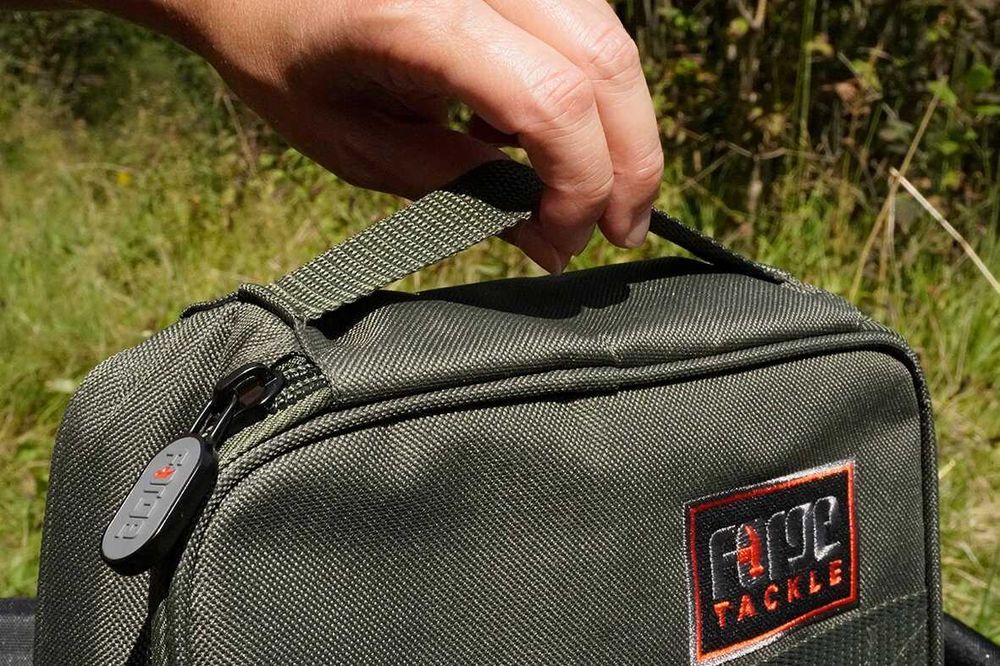 Чанта за риболовни принадлежности Forge Easy Pouch