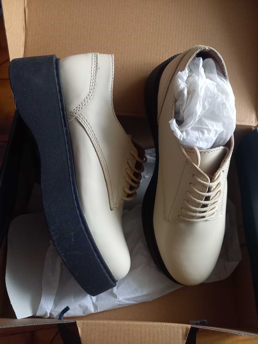 Zara бежови кожени обувки