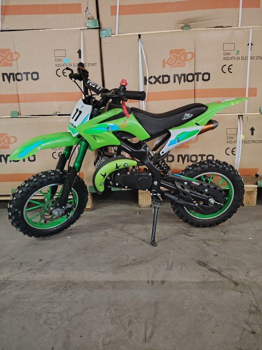 Cross motocicleta enduro 49cc noua adusa din Germania pentru copii