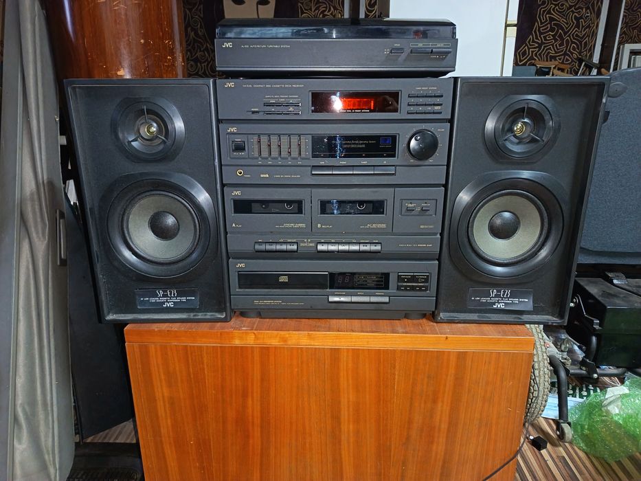 Combina Jvc boxe vintage