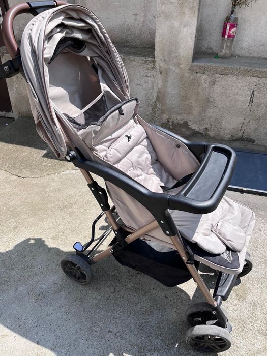 Бебешка количка Chipolino April