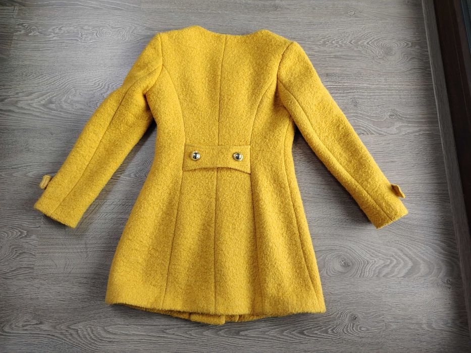 Palton dama marime M, stare excelenta