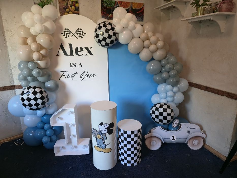 Украса със статив Декор Декорация