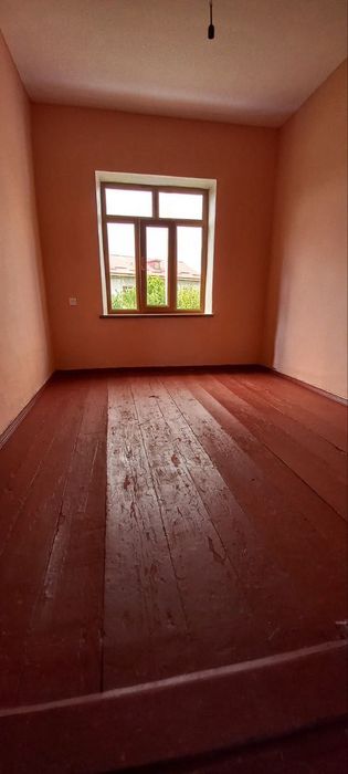 Продается дом в Джамбае 12 соток