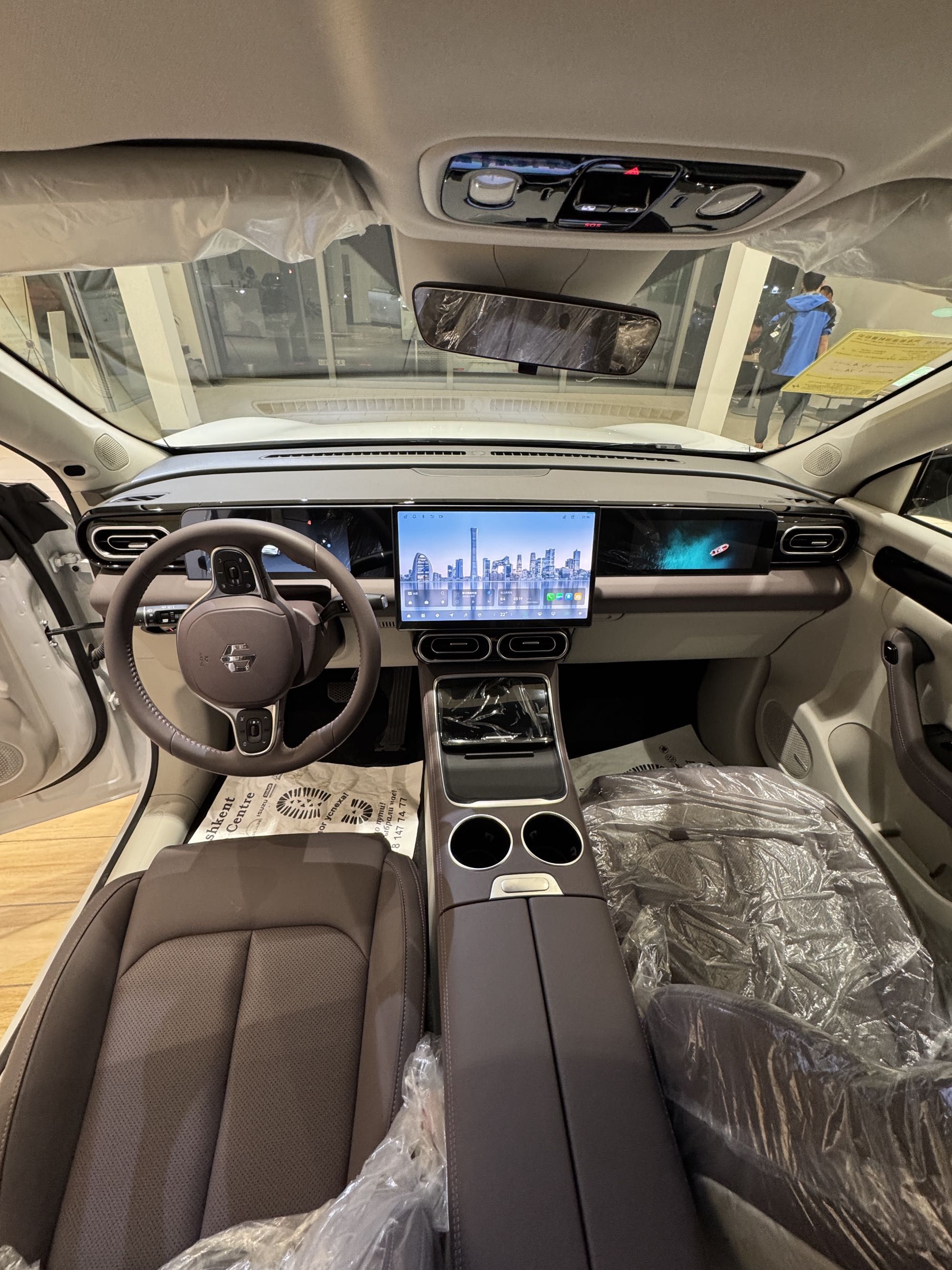 Leapmotor c11 oq SROCHNA SOTILADI