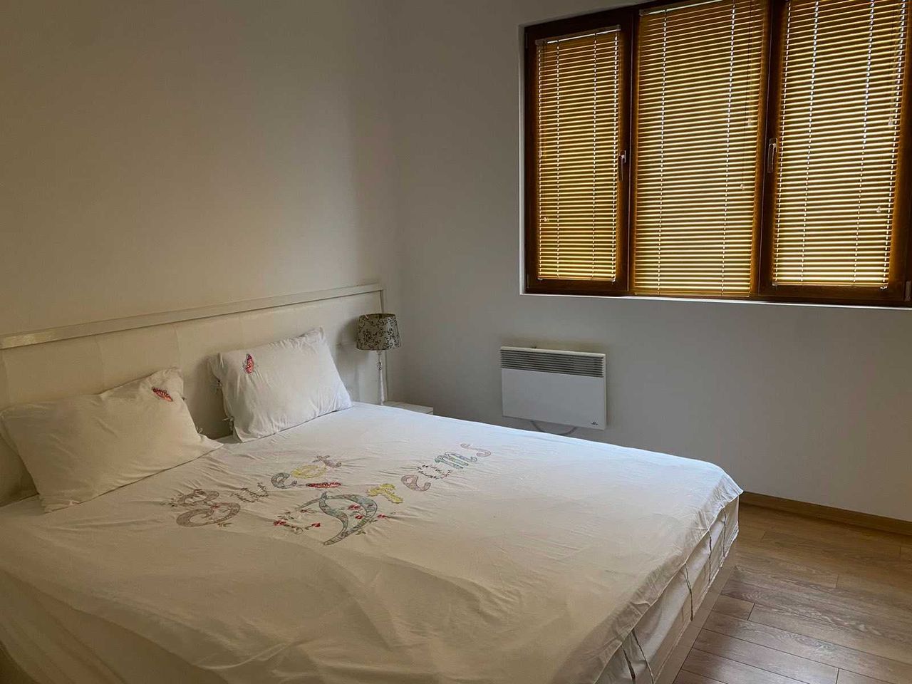 Продава се Къща в Баня - 390 кв.м за 744 €/кв.м - Снимка #19