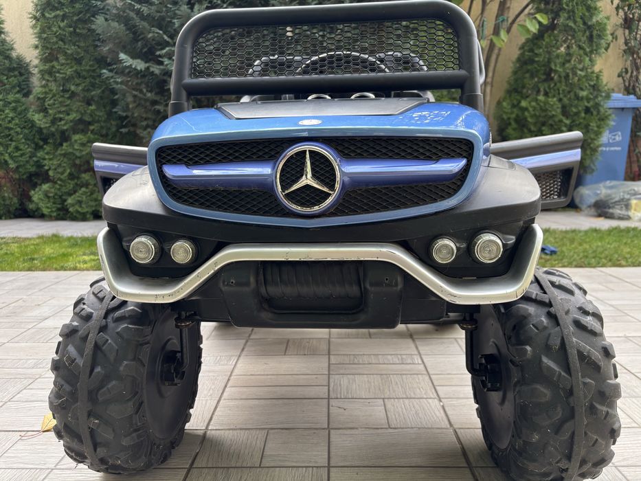 Mercedez Benz- masina electrica