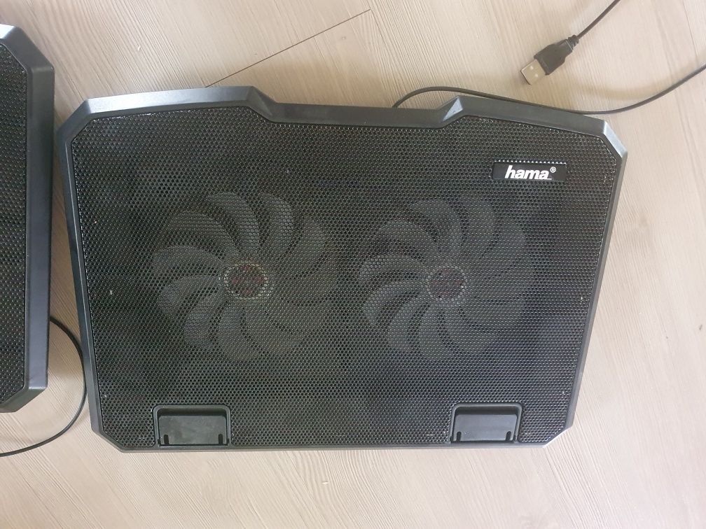 Vand standuri laptop cooler