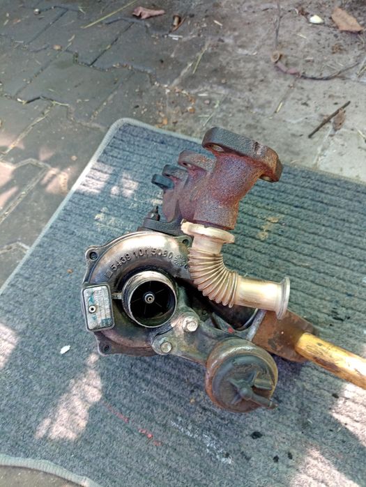 Vând turbina Dacia Logan / Renault / 1.5 dci euro 3