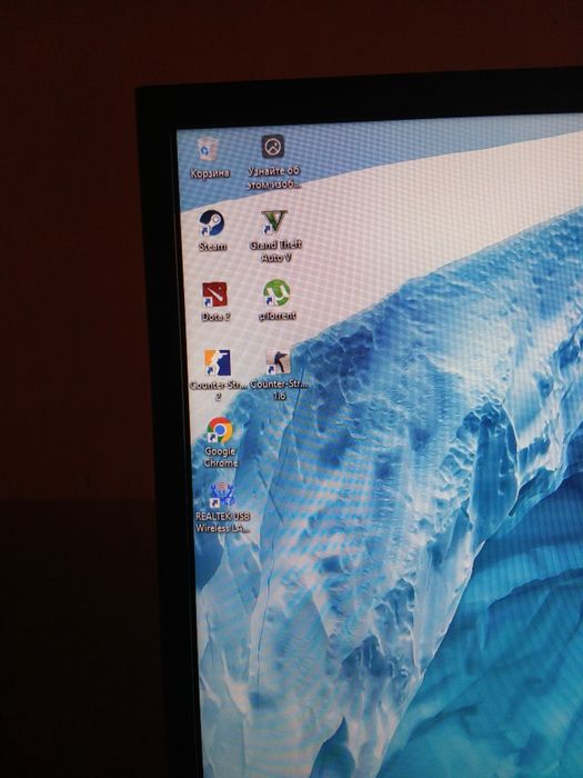 Продаётся компьютер i3 8100 с монитором SAMSUNG очень хорошем состояни