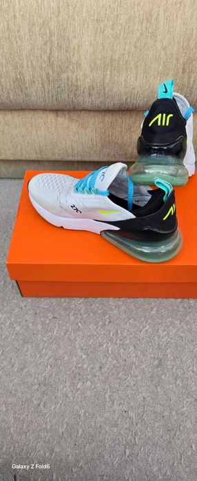 Дамски Nike маратонки