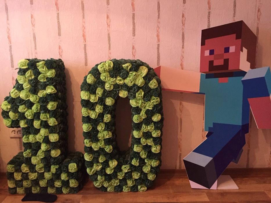 Продам тематику Minecraft: баннер и стойка