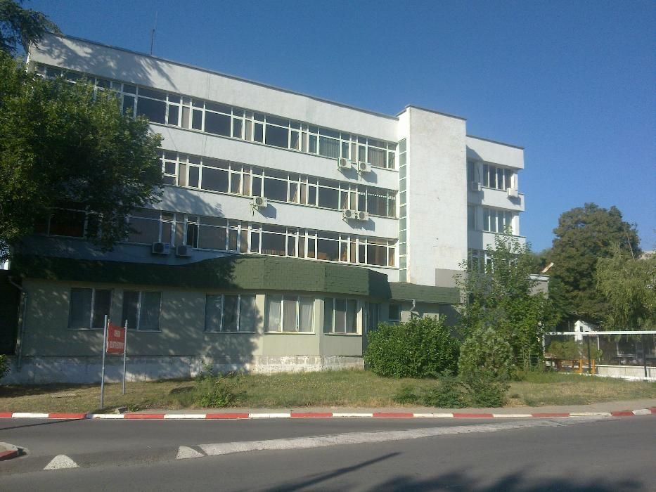 Офиси под наем Ямбол