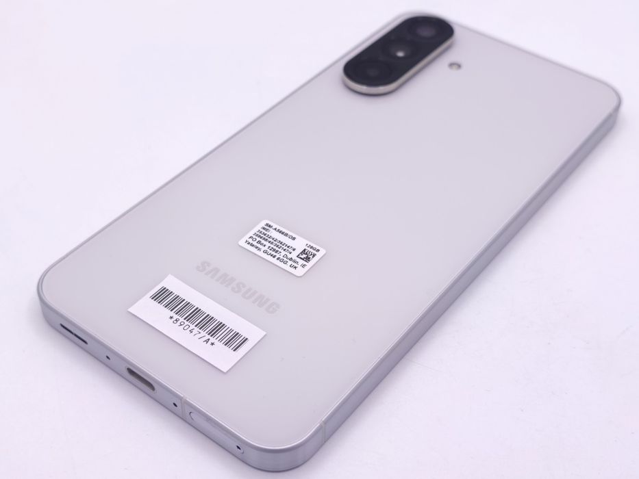 Samsung A56 128GB Black 8GB Dual SIM Liber, Garantie 24 luni | #D89047