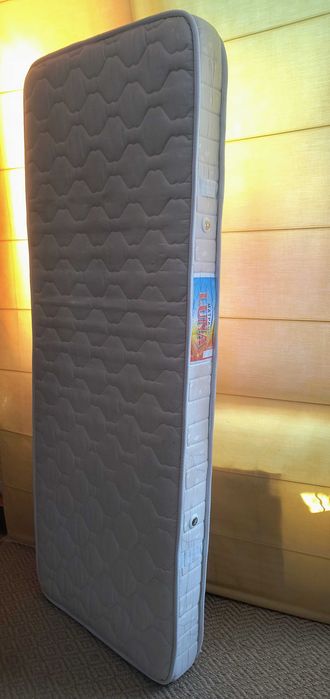 Бебешки/Детски Двулицев Матрак Luna 68 X 180