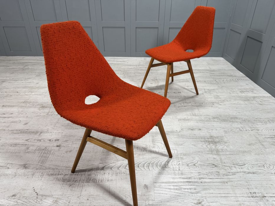 Трапезни столове на Judit Burian & Erika Szek от 50-те У022