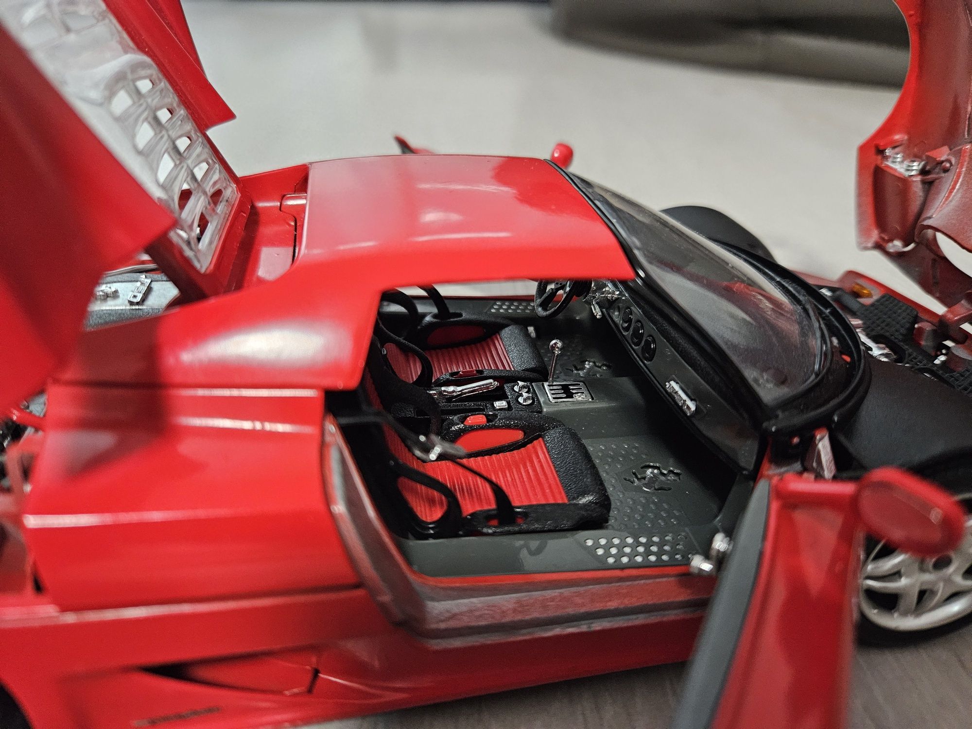 Macheta Ferrari F50 Burago 1:18 Impecabila