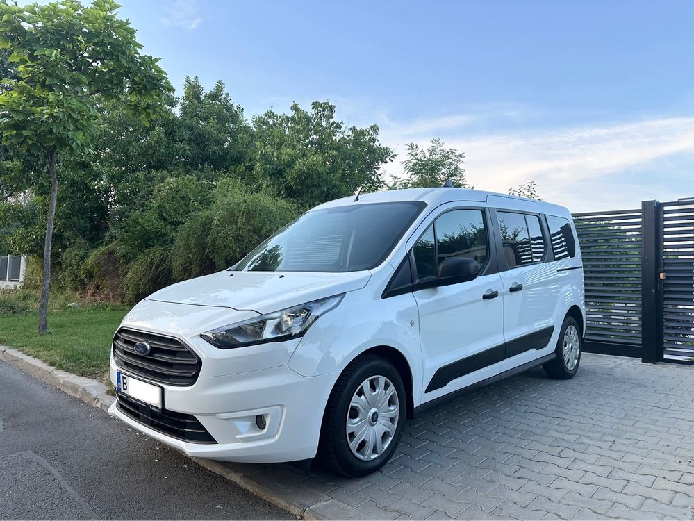 Ford Transit Connect 2023 doar 45.000 km!