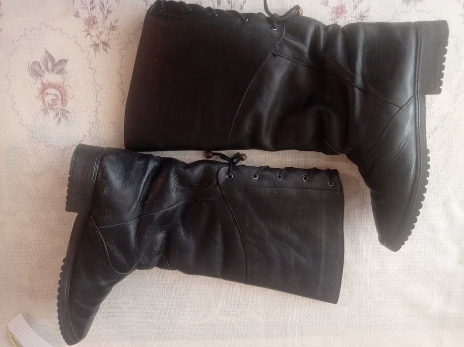 Продаем женские сапожки кожаные, демисезонные. Р-р: 40.