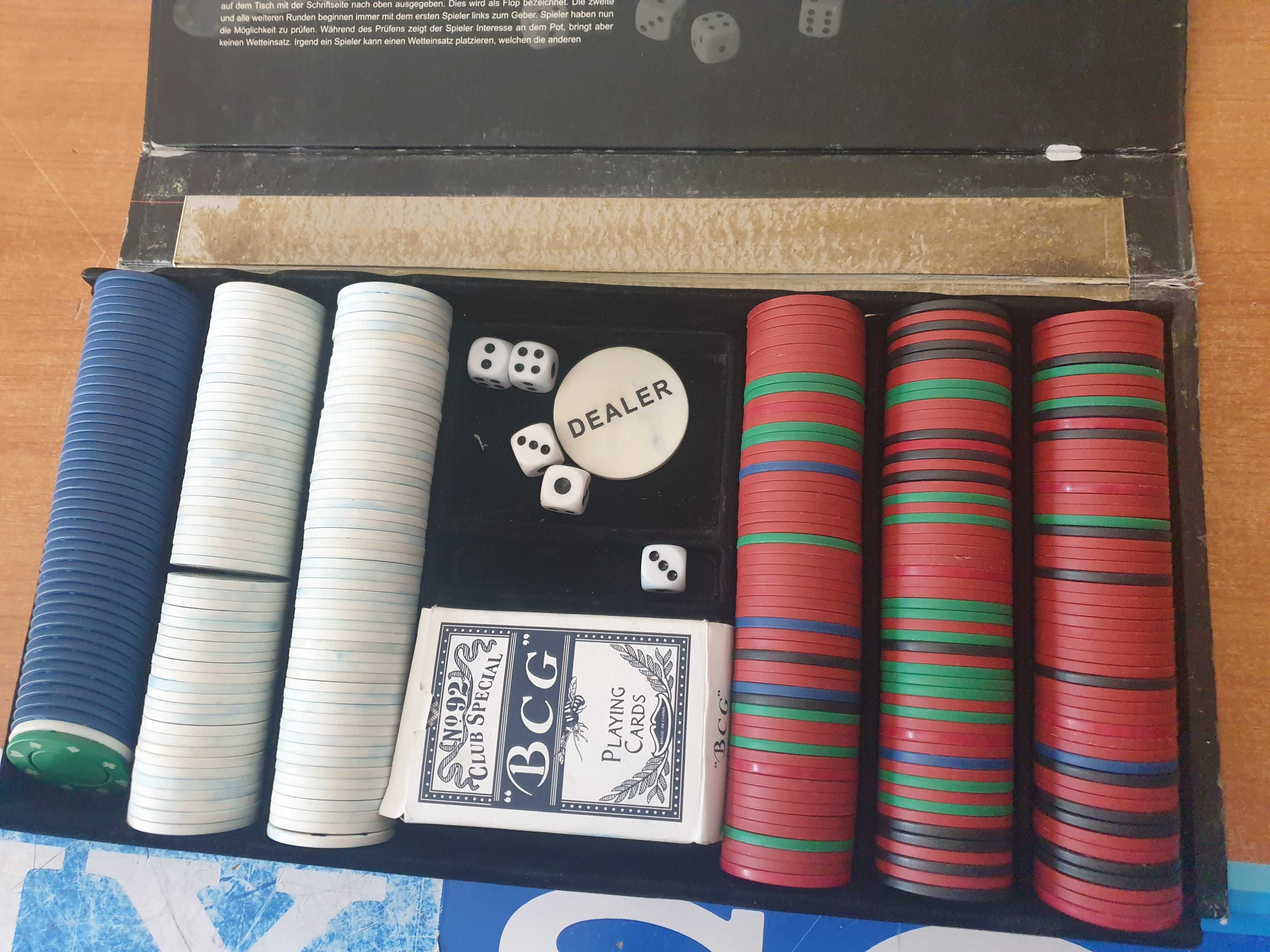 Set trusa Poker 320 jetoane