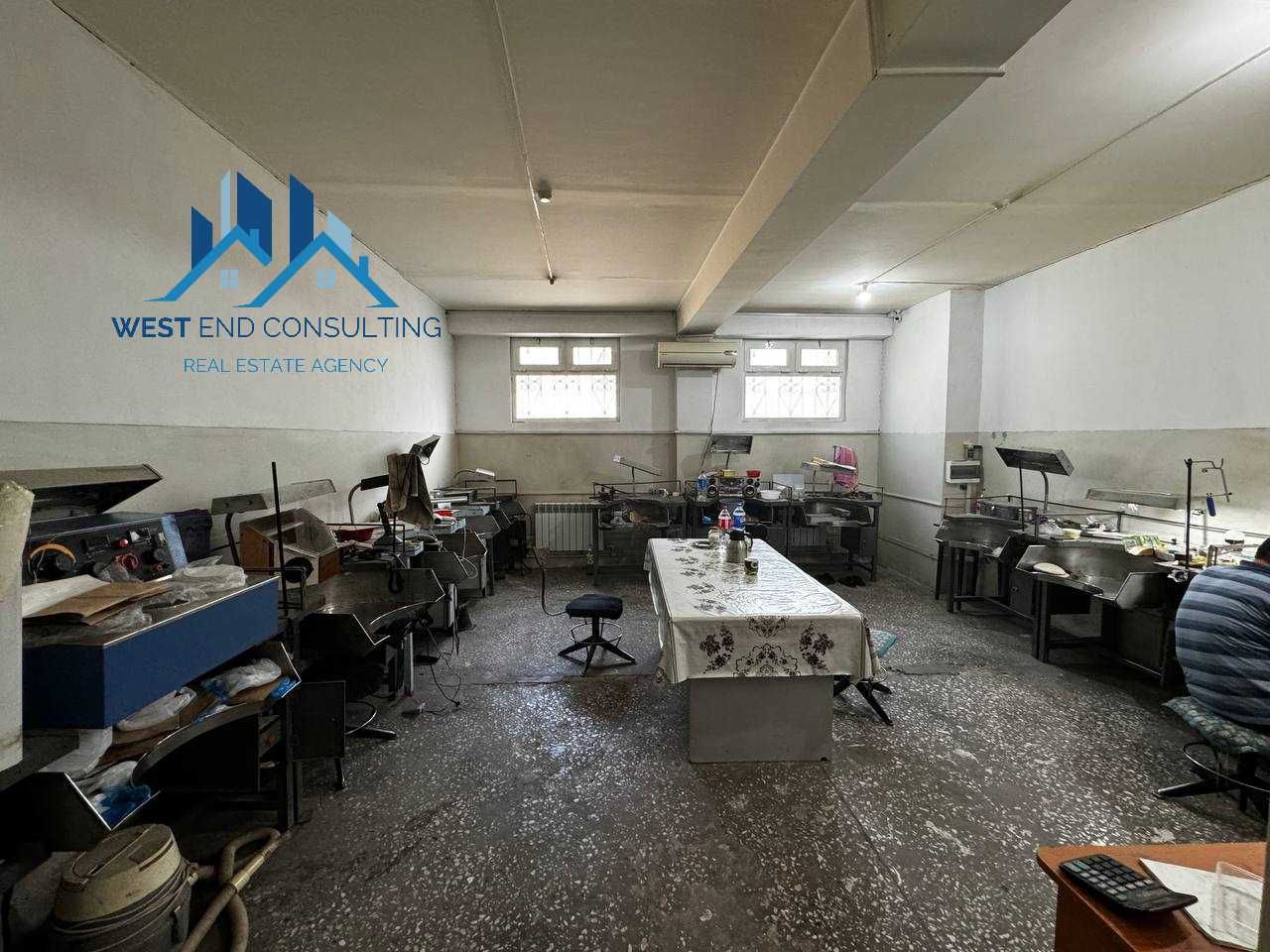 Продается коммерческое помещение 272 м2 по ул. Карасарой