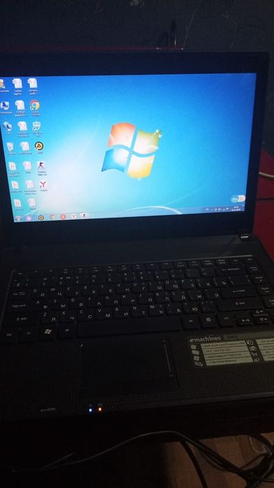Продам ноутбук emachines