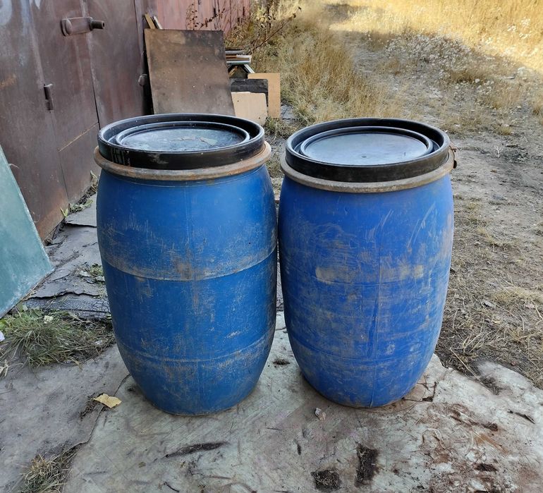 Бочка 180 литров. Подробно в описании.