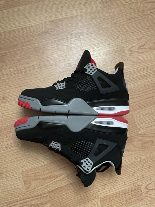 Jordan 4 retro bred