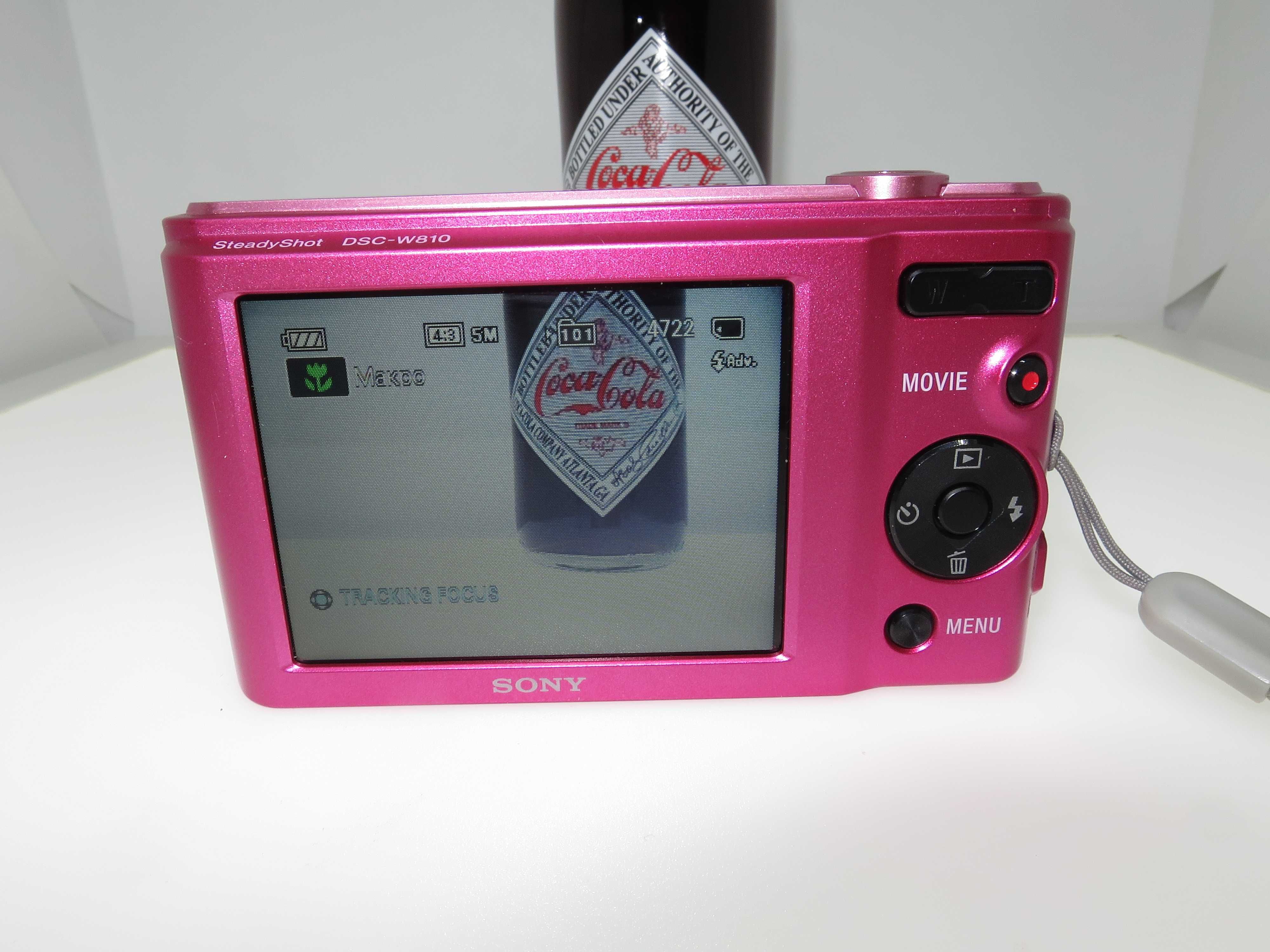 Компактен фотоапарат Sony Cyber-shot DSC-W810 Розов като Нов - Отличен