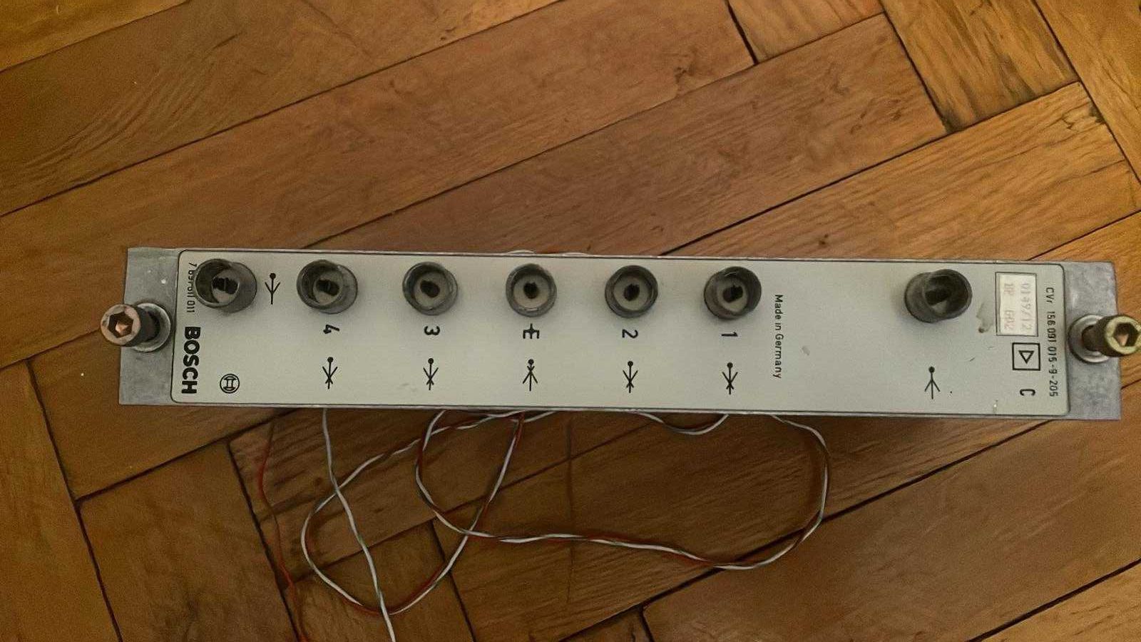 Amplificator semnal TV BOSCH